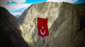 Anadolu’nun “Karanlık Kanyon’unda” uçmak macerası