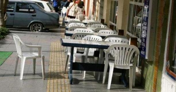 Kaldırımdaki sarı çizgi ne anlama geliyor? Yol Kimlerin hakkıdır?