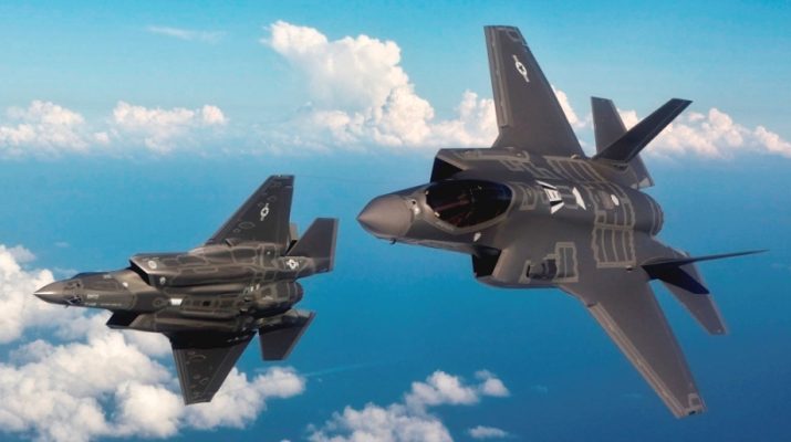 F-35f35_savas_ucagi_silah_yuklu_ucarken_iki_adet