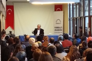kubbealtı sohbetleri, Geleneksiz dindarlık ve yol açtığı sorunlar, Mahmut Erol Kılıç