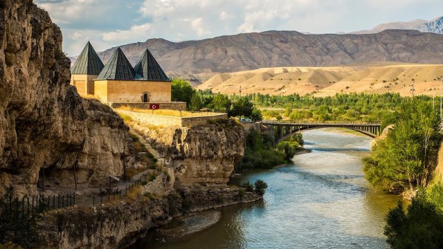 Osmanlının Anadolu'daki sancak şehri Kemah tarihçesi